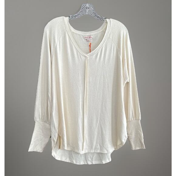 NWT Knox Rose Cream V-Neck Long Sleeve Top Scandi Chic Soft Girl Normcore Size M - Picture 1 of 11